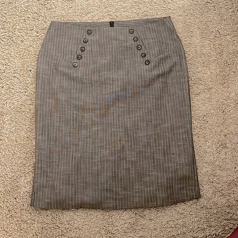 Gray pinstripe pencil skirt